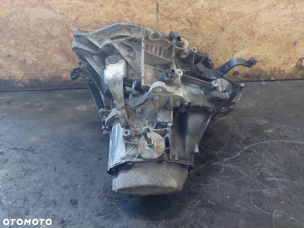 SKRZYNIA BIEGÓW PEUGEOT PARTNER I BERLINGO I 2.0 HDI MANUAL 5 BIEGÓW 20TE28 - 4