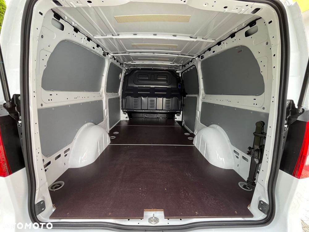 Mercedes-Benz Vito 114 - 13