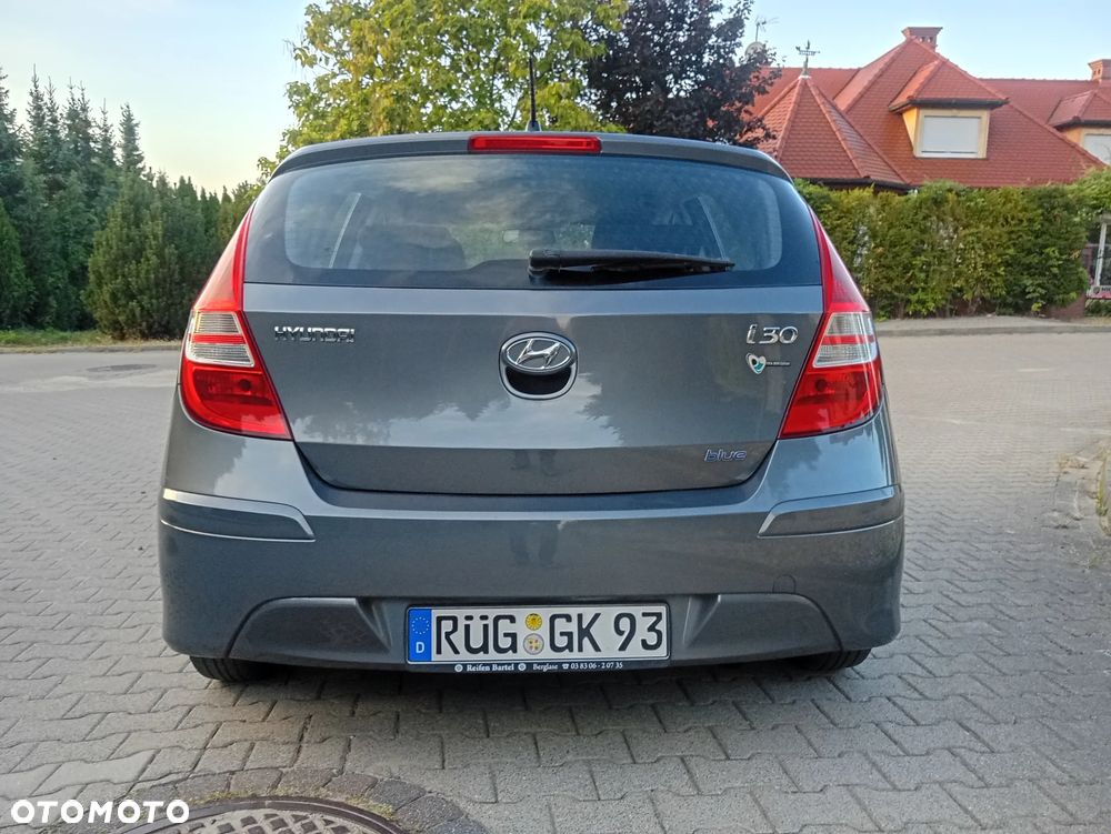 Hyundai i30 i30cw 1.4 FIFA WM Edition - 10