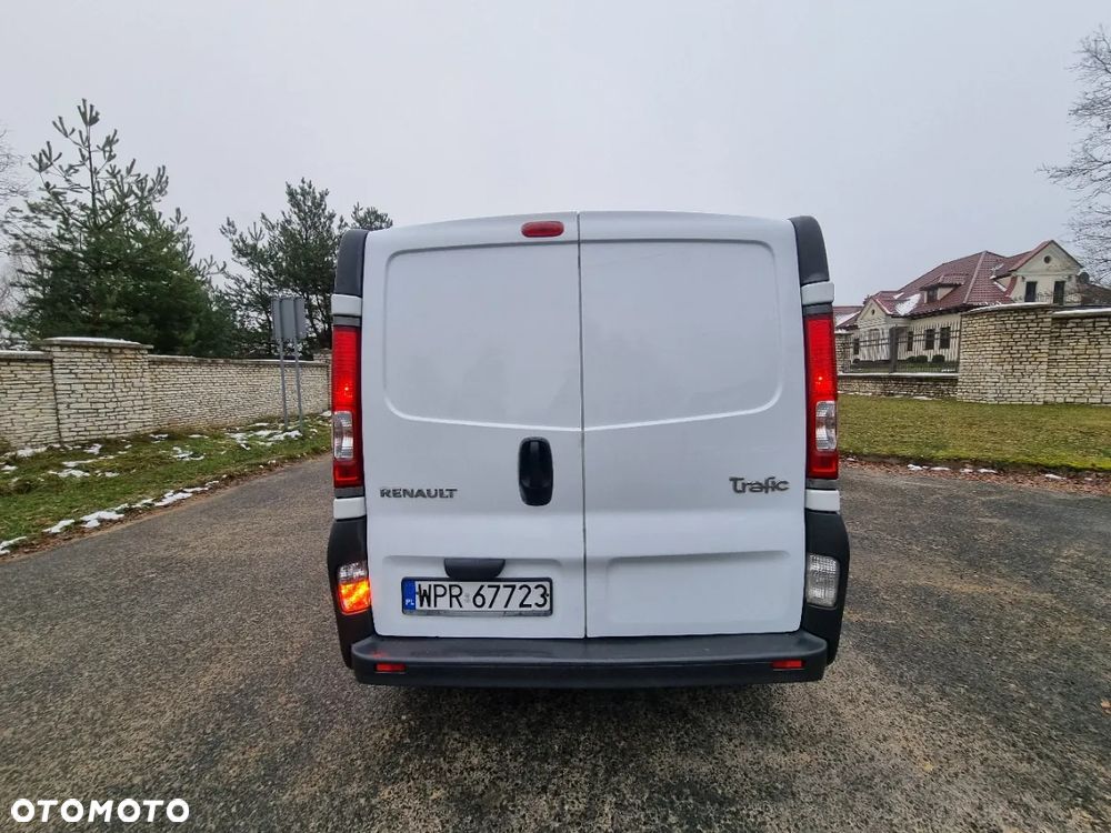 Renault Trafic - 14