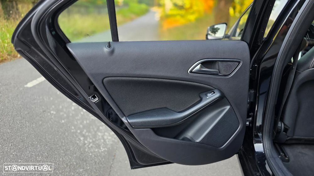 Mercedes-Benz A 180 CDI (BlueEFFICIENCY) Style - 33