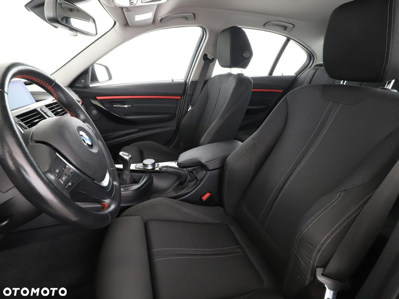 BMW Seria 3 320d Sport Line - 13