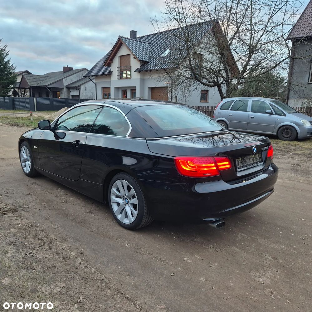 BMW Seria 3 320d Edition Exclusive - 3