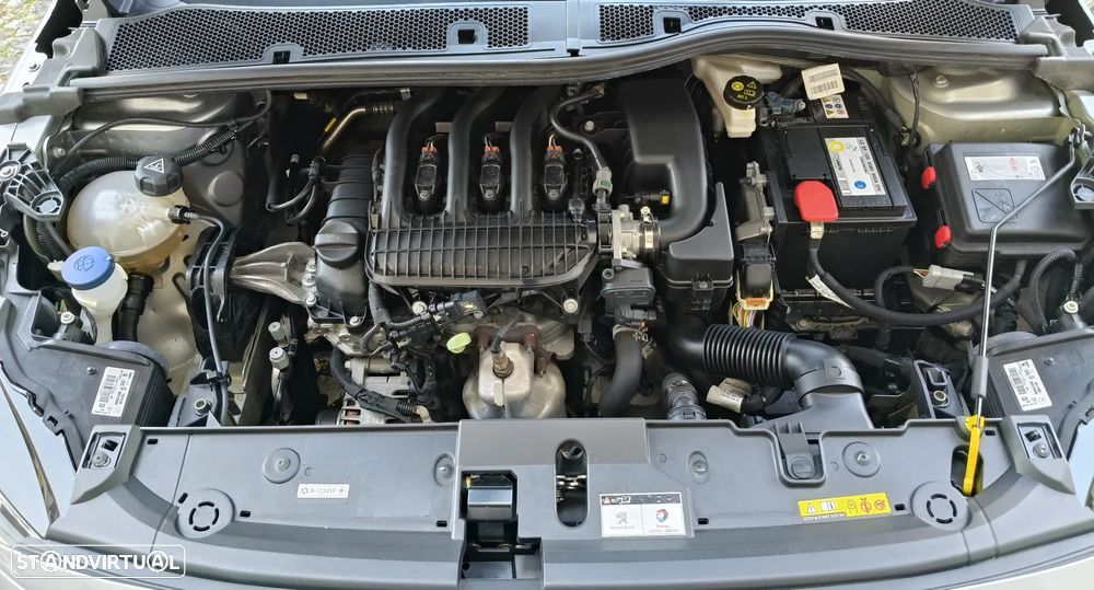Peugeot 208 1.2 PureTech Active - 26