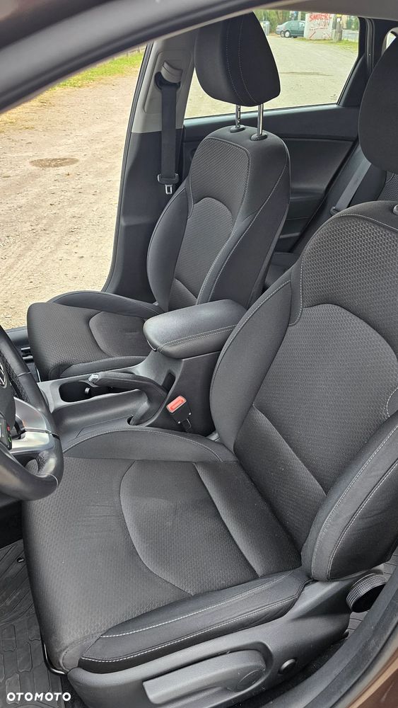 Hyundai i30 1.4 Comfort - 18