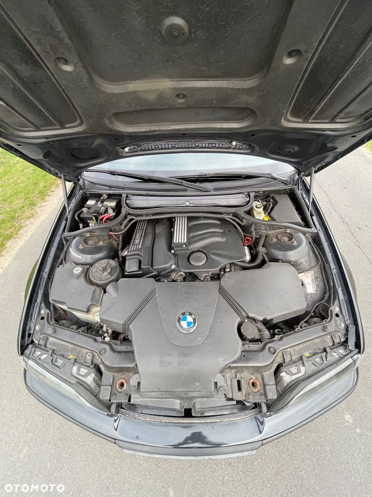 BMW Seria 3 318i - 16