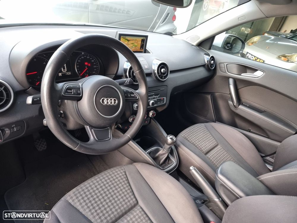 Audi A1 1.6 TDI Sport - 4