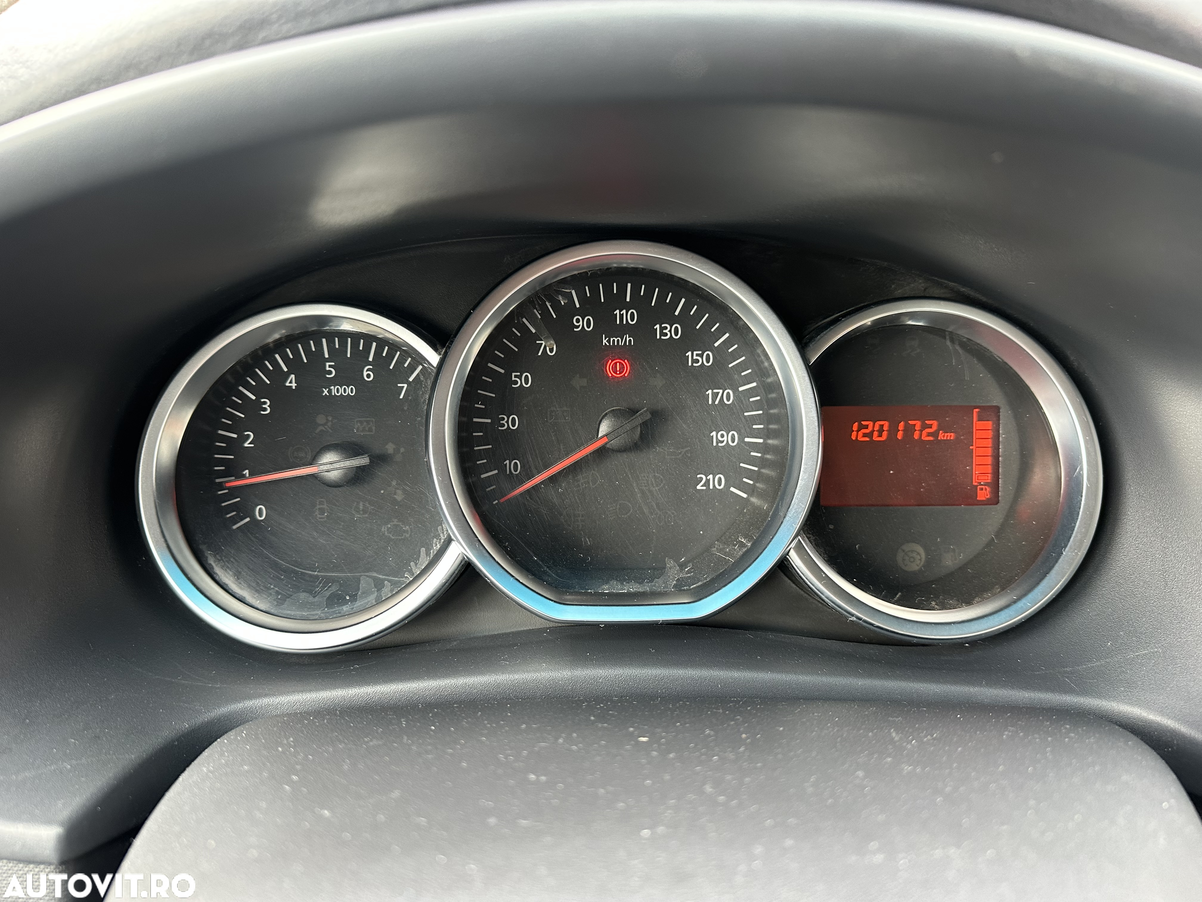 Dacia Logan 1.0 SCe Ambiance - 11