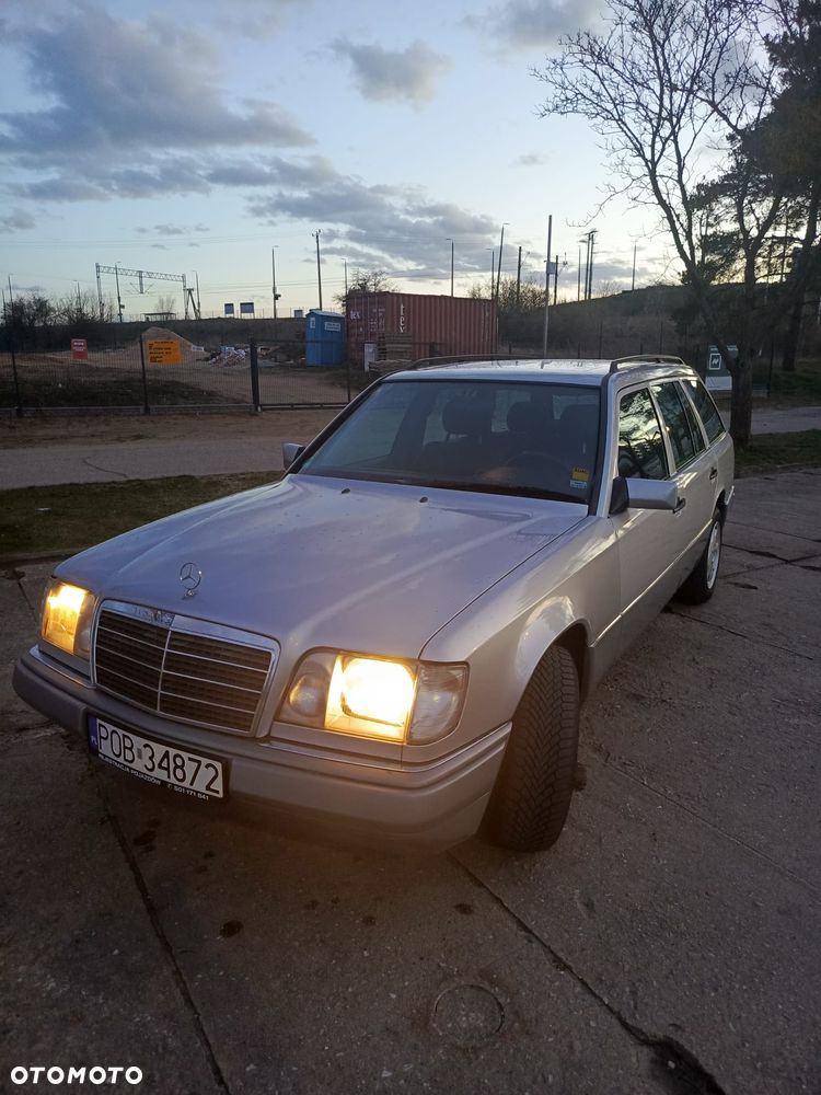 Mercedes-Benz Klasa E - 2