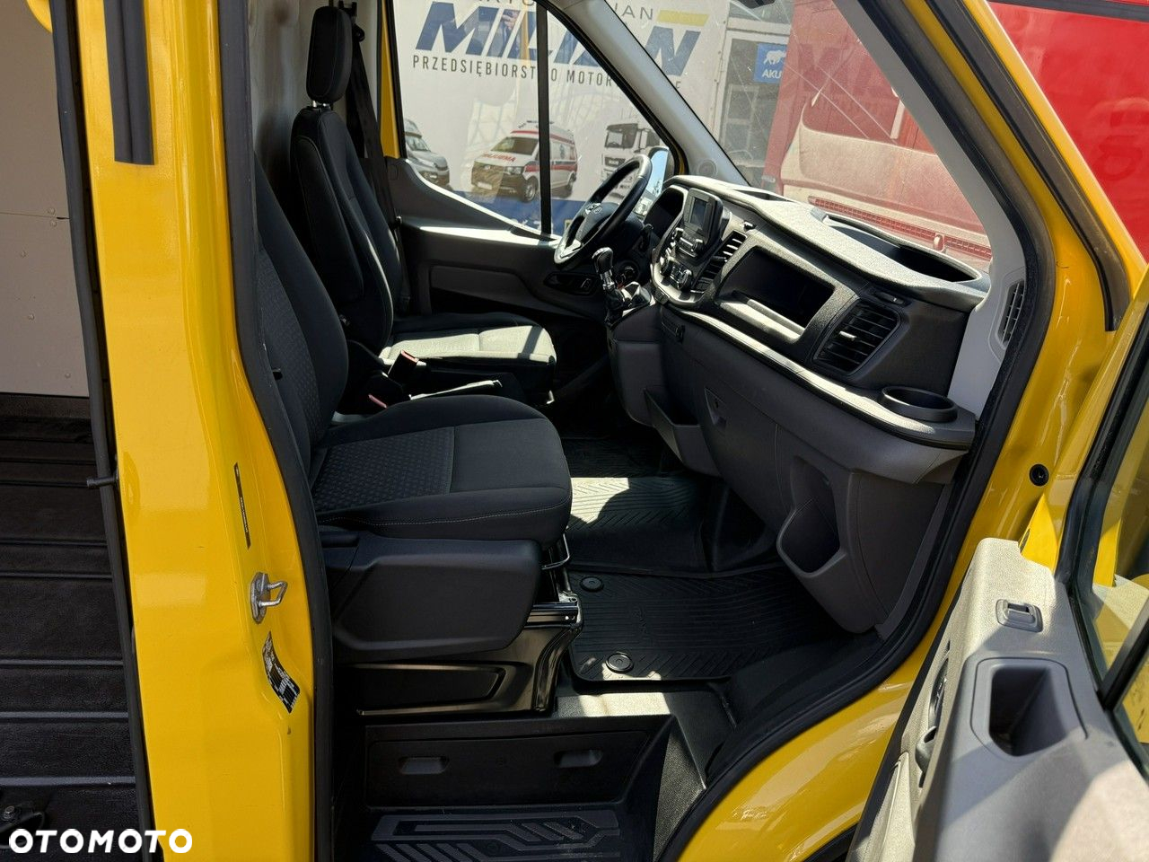 Ford Transit - 13