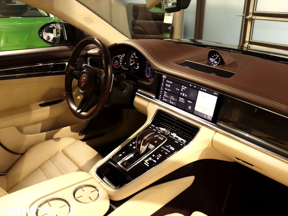 Porsche Panamera Turbo S E-Hybrid GPF - 17