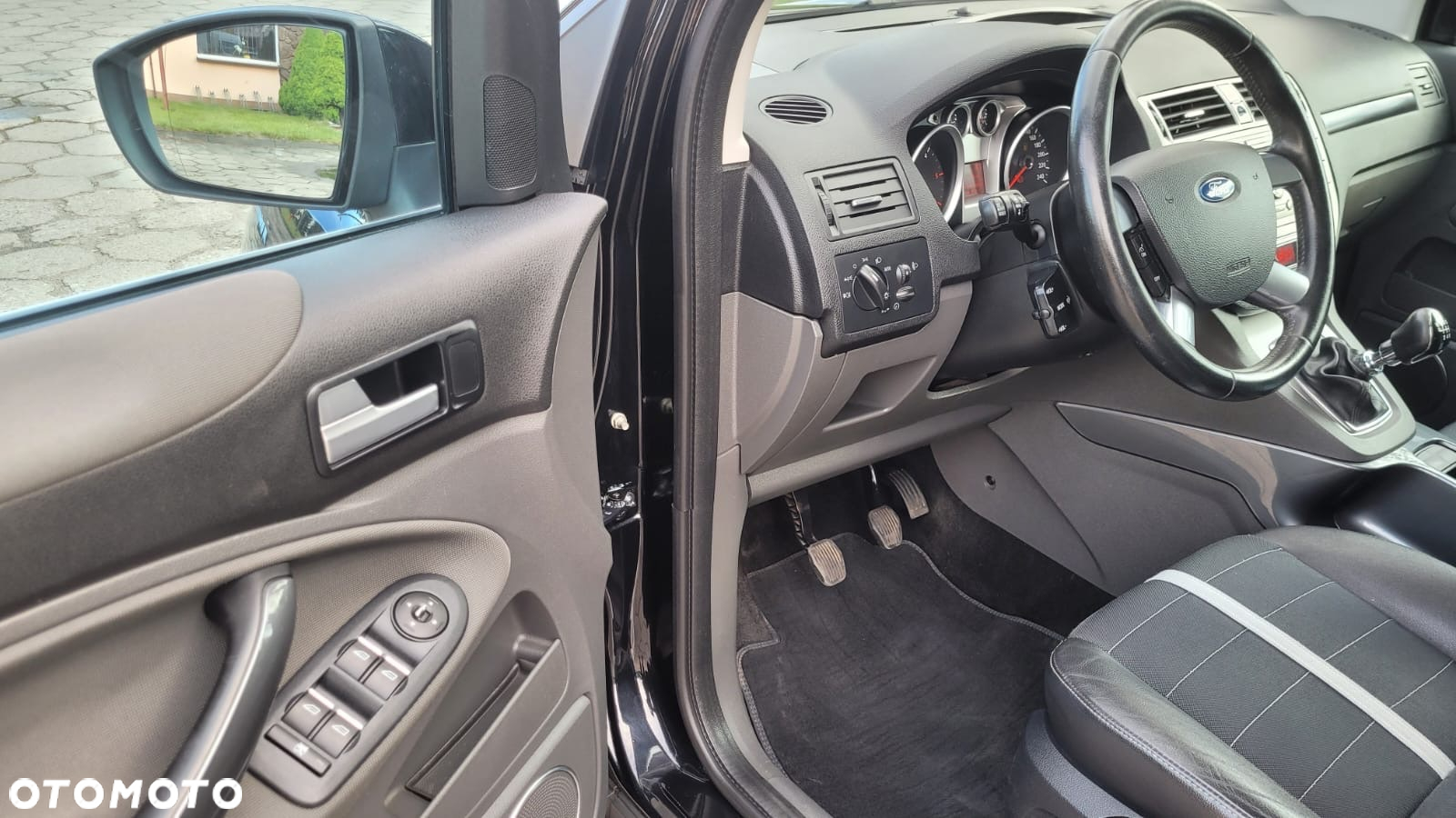 Ford Kuga 2.0 TDCi Titanium - 17