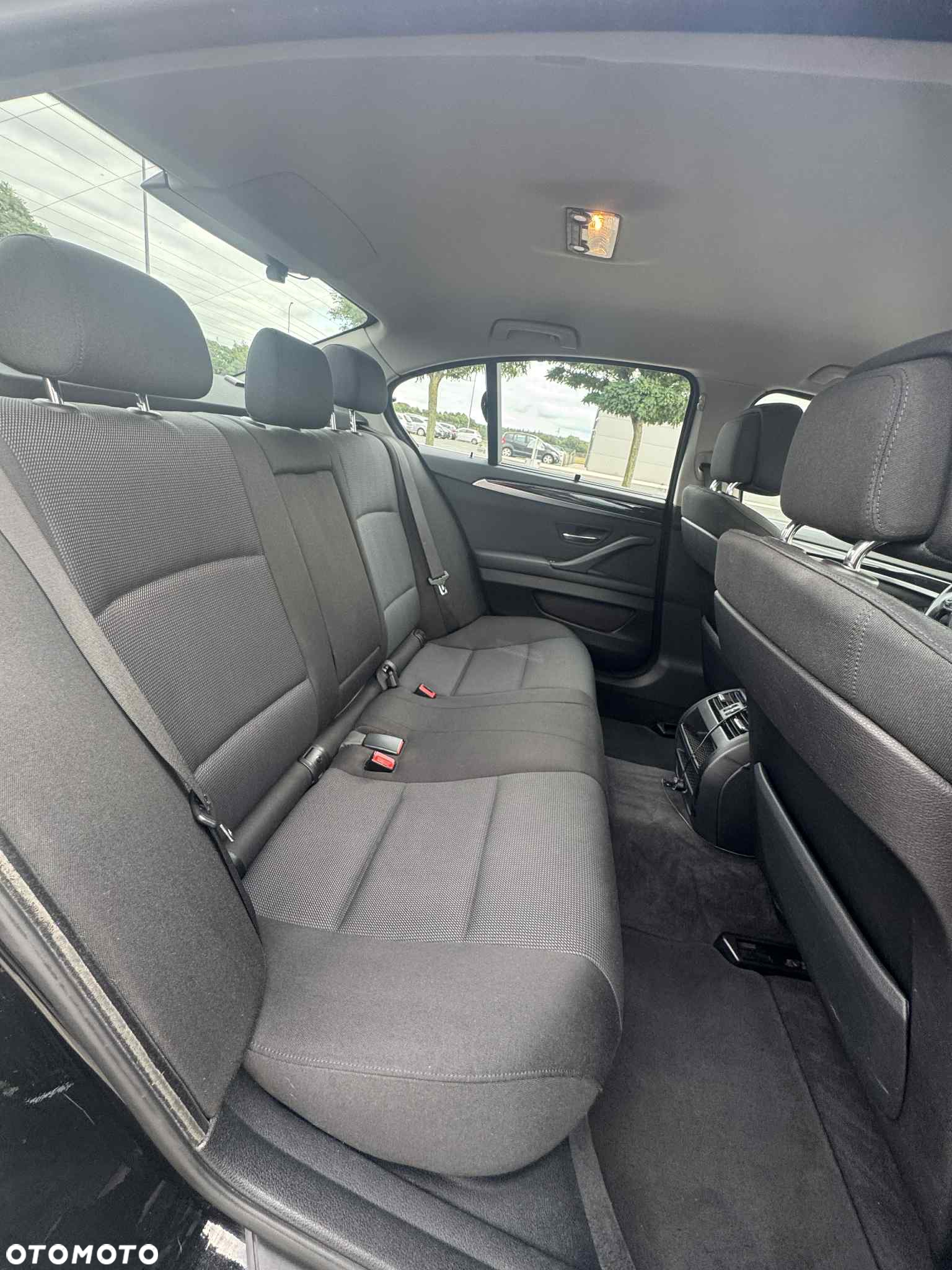 BMW Seria 5 520d - 10