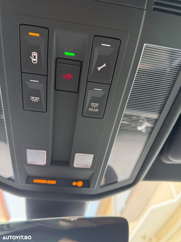 Volkswagen Touareg V6 TDI R-Style - 5