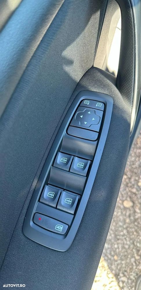 Renault Megane TCE 114 GPF Life - 10