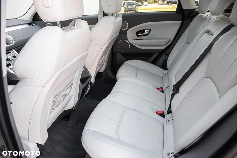 Land Rover Range Rover Evoque - 29