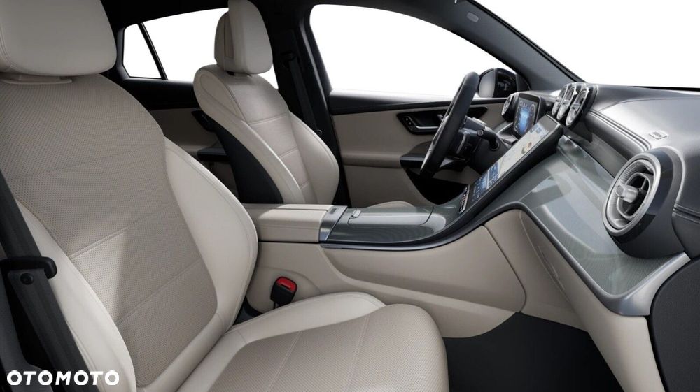 Mercedes-Benz GLC 200 mHEV 4-Matic AMG Line - 9