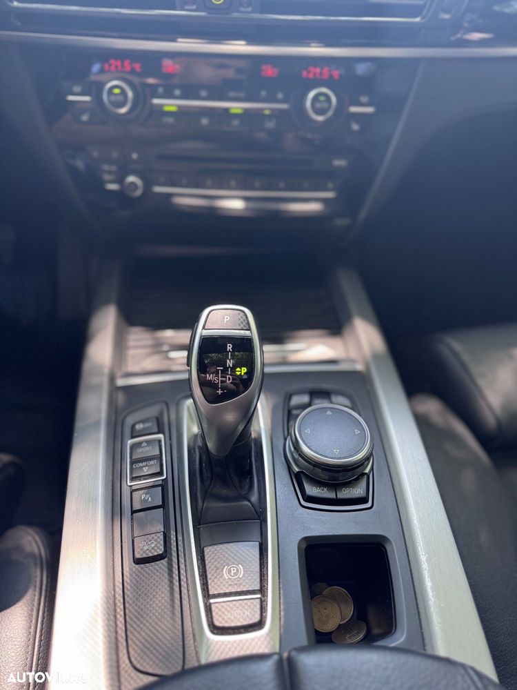 BMW X5 xDrive30d - 13
