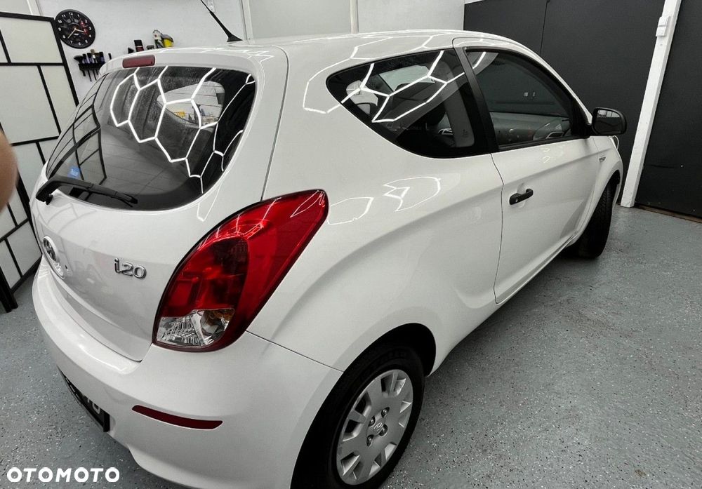 Hyundai i20 - 8