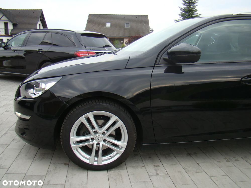 Peugeot 308 BlueHDi 120 Stop & Start Business-Line - 4