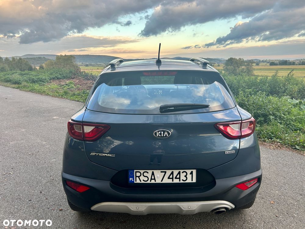 Kia Stonic 1.6 CRDi L - 6