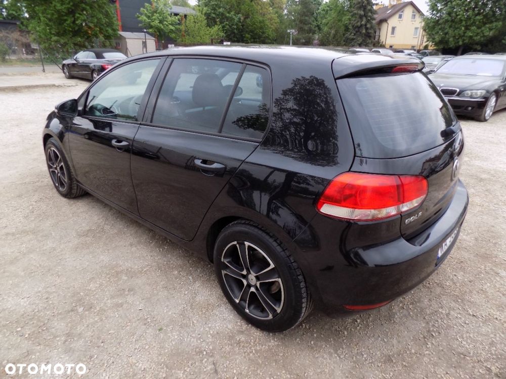 Volkswagen Golf - 4