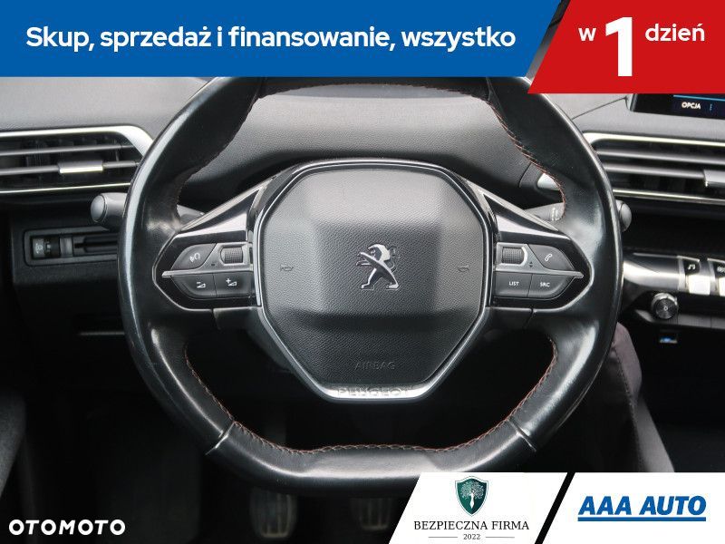 Peugeot 3008 - 18