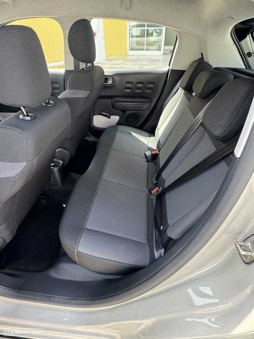 Citroën C3 1.2 PureTech Shine Pack EAT6 - 13