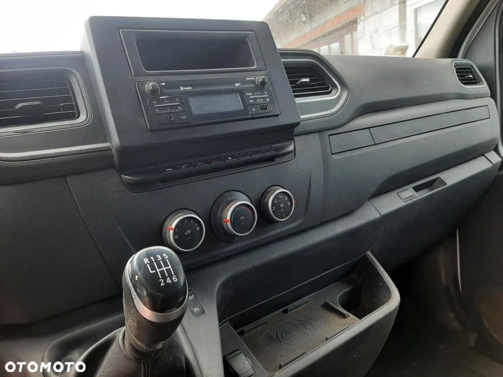 Renault master - 12