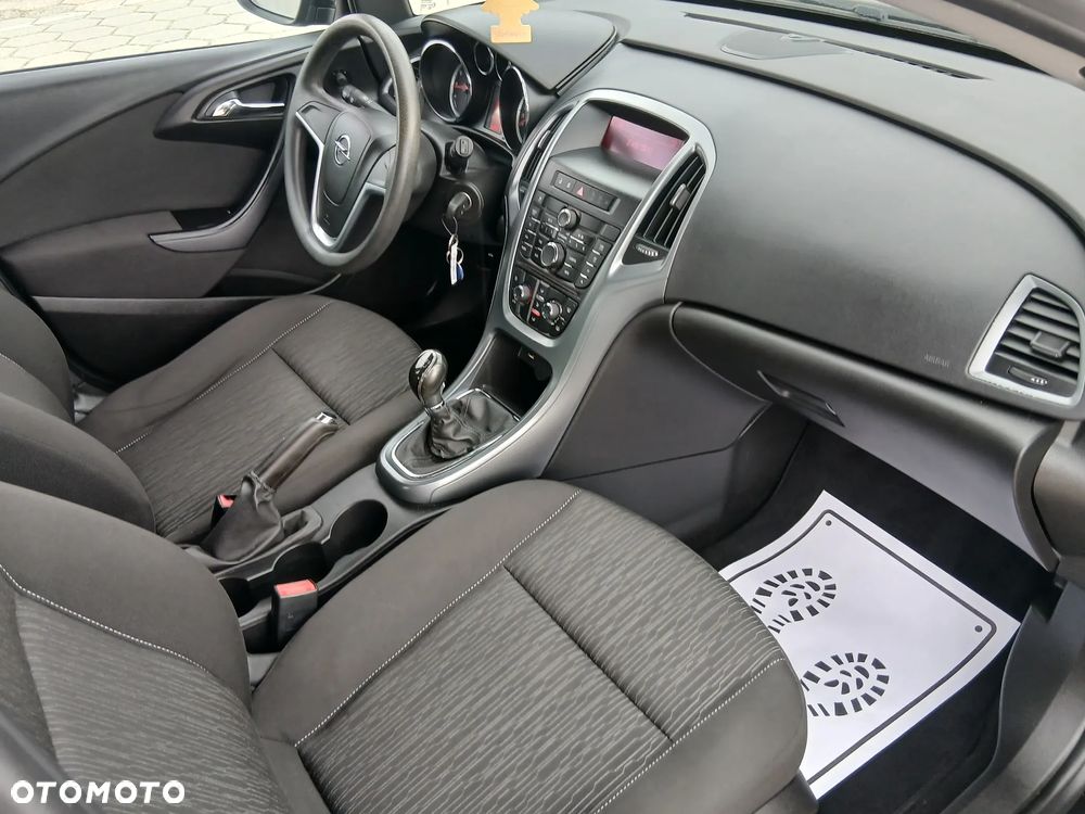 Opel Astra 1.6 Style - 9