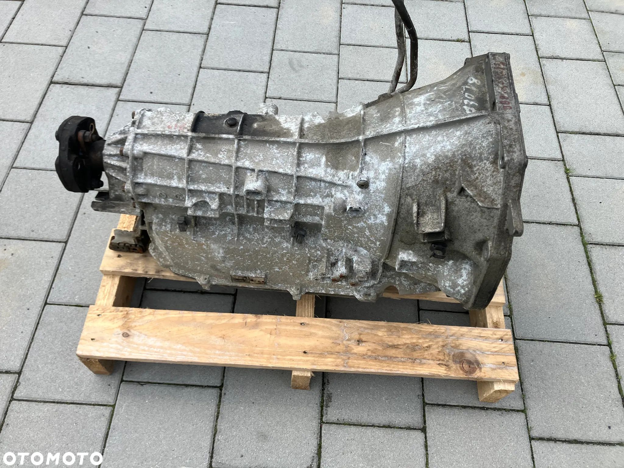 SKRZYNIA BIEGÓW AUTOMAT BMW E32 M60B30 3.0 V8 5HP18 KONWENTER SPRZĘGŁO 1421411 1056401082 BMW E34 530i 730i - 1