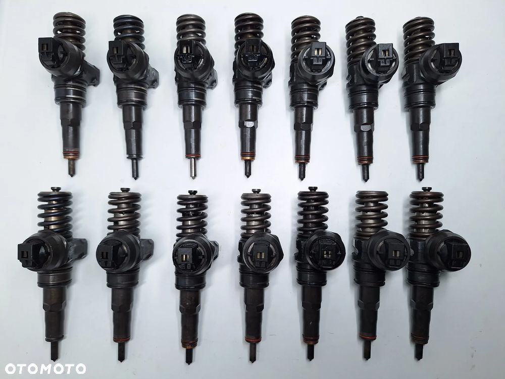 Pompowtryskiwacze Bosch 0414720220 Audi VW HURT - 1