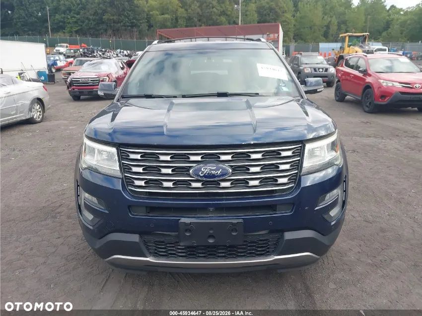 Ford Explorer - 29