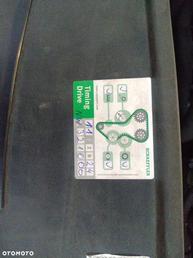 Volkswagen Golf 1.6 TDI BlueMotion Technology Comfortline - 7