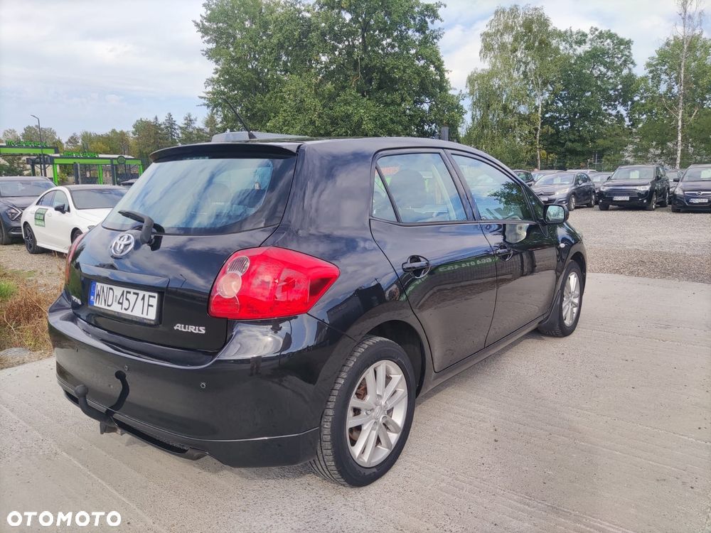 Toyota Auris 1.6 VVT-i Executive - 5