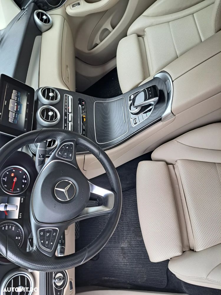 Mercedes-Benz GLC 220 d 4MATIC 9G-TRONIC AMG Line - 8