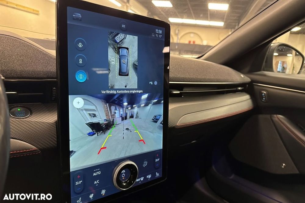 Ford Mustang Mach-E AWD PREMIUM - 8