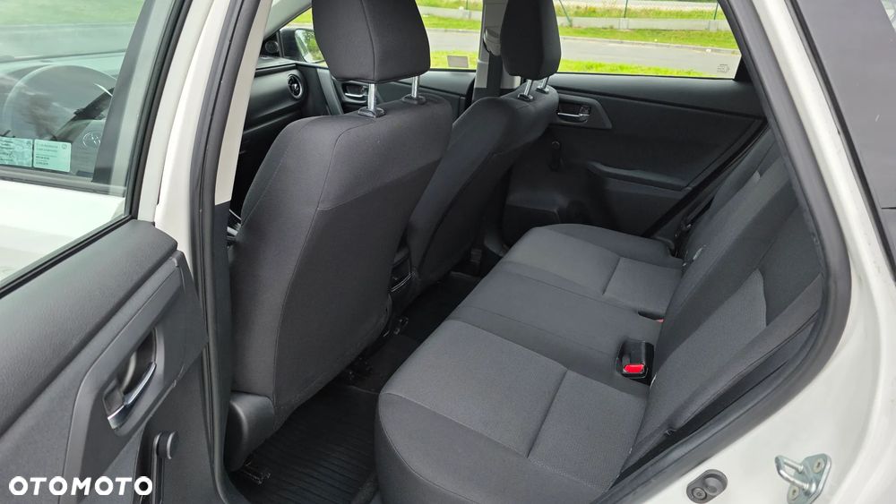 Toyota Auris 1.33 VVT-i Life - 13