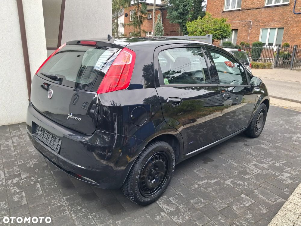 Fiat Grande Punto - 2