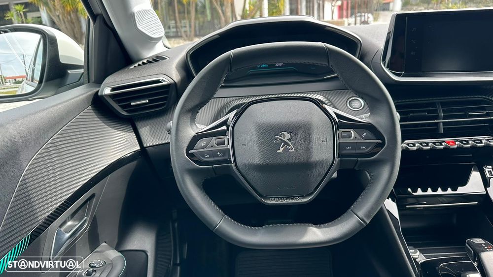 Peugeot e-208 50 kWh Allure - 10
