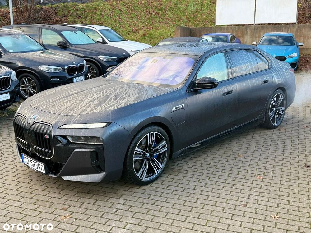 BMW Seria 7 - 5