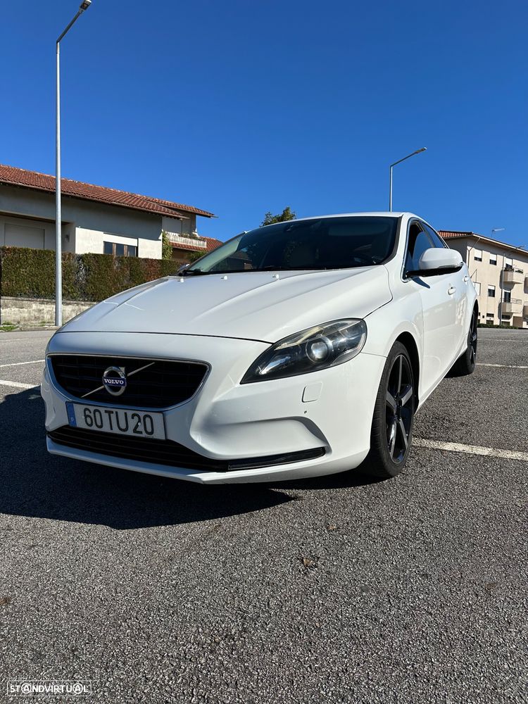 Volvo V40 D2 Momentum - 7