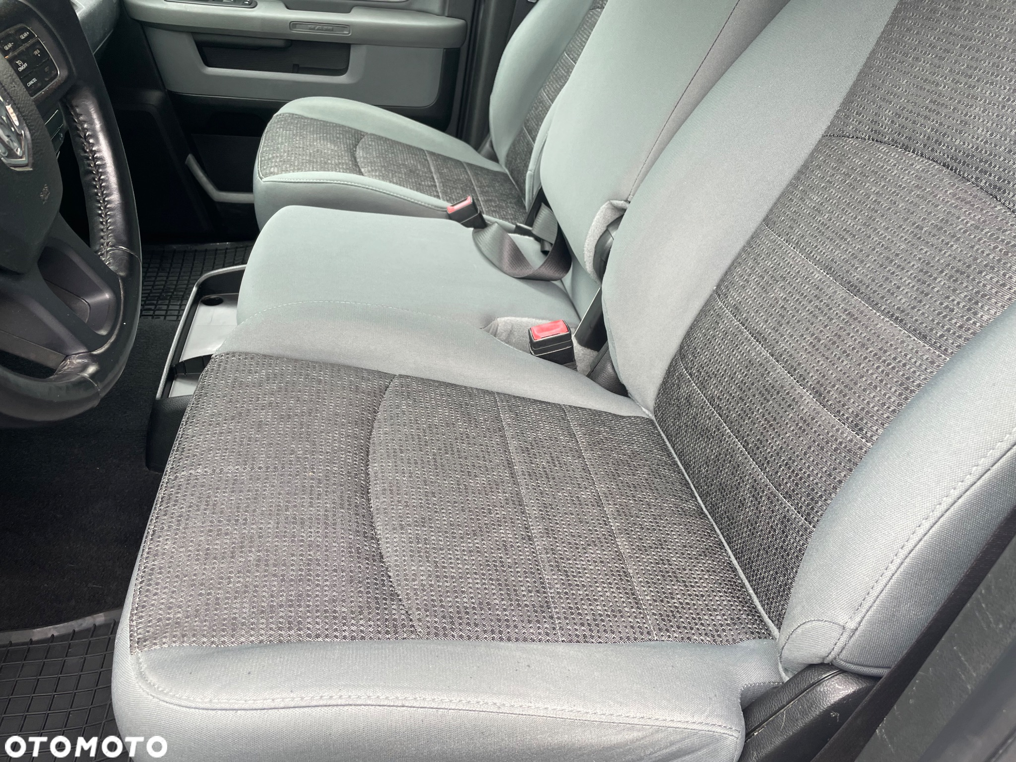 RAM 1500 Crew Cab Longhorn - 16