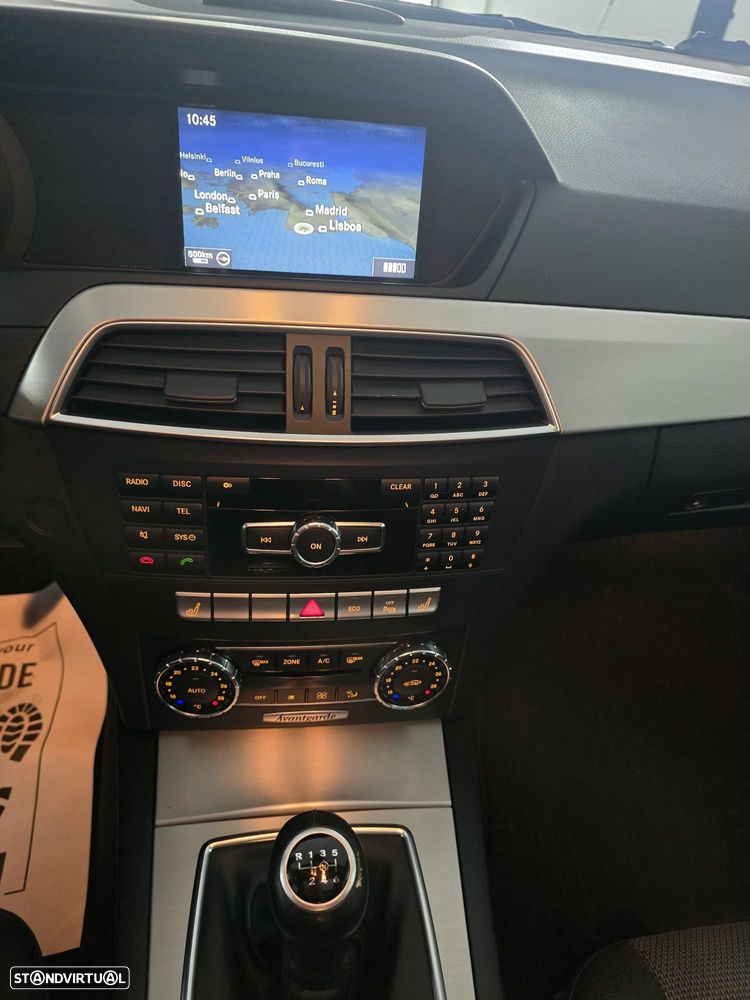 Mercedes-Benz C 220 Station CDI DPF (BlueEFFICIENCY) Avantgarde - 12