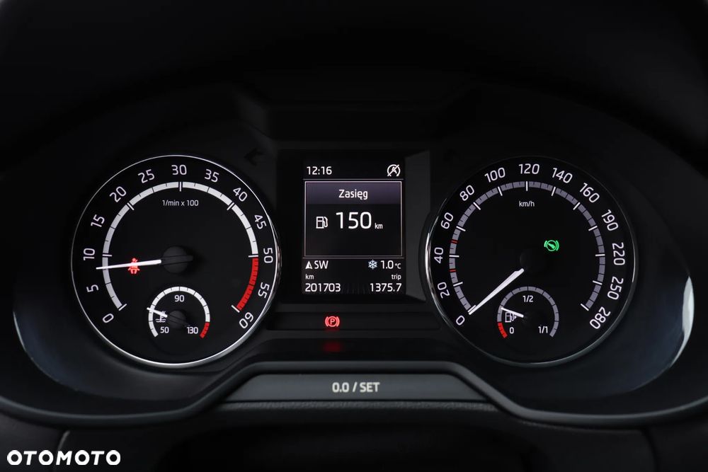 Skoda Octavia 2.0 TDI (Green tec) DSG RS - 21