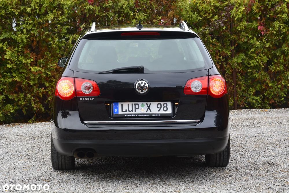 Volkswagen Passat 1.8 TSI Exclusive - 18