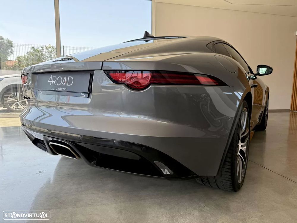 Jaguar F-Type 2.0 i4 R-Dynamic Black - 22