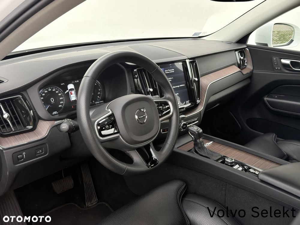 Volvo XC 60 - 24