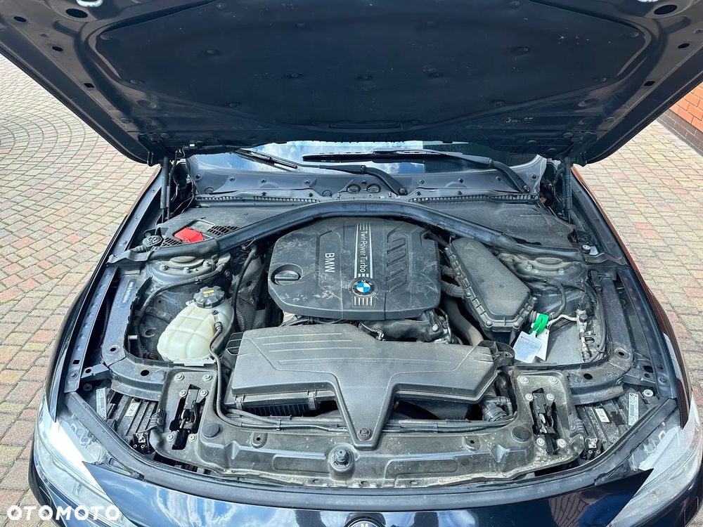 BMW Seria 3 320d Efficient Dynamics Luxury Line - 17