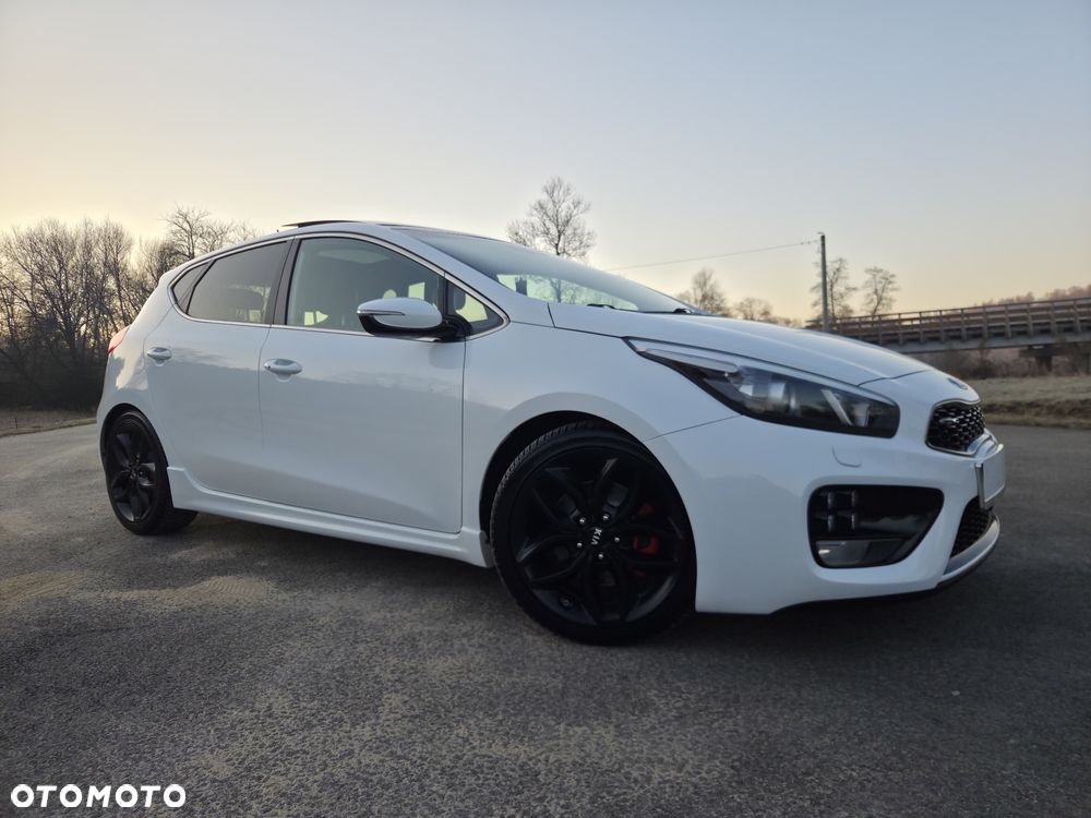 Kia Ceed 1.6 T-GDI GT-Challenge - 3